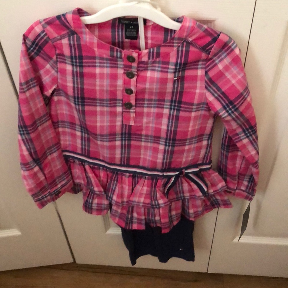 New tommy hilfiger girls outfit size 4t